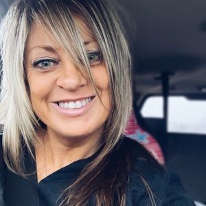 Meet your Posher, Lori